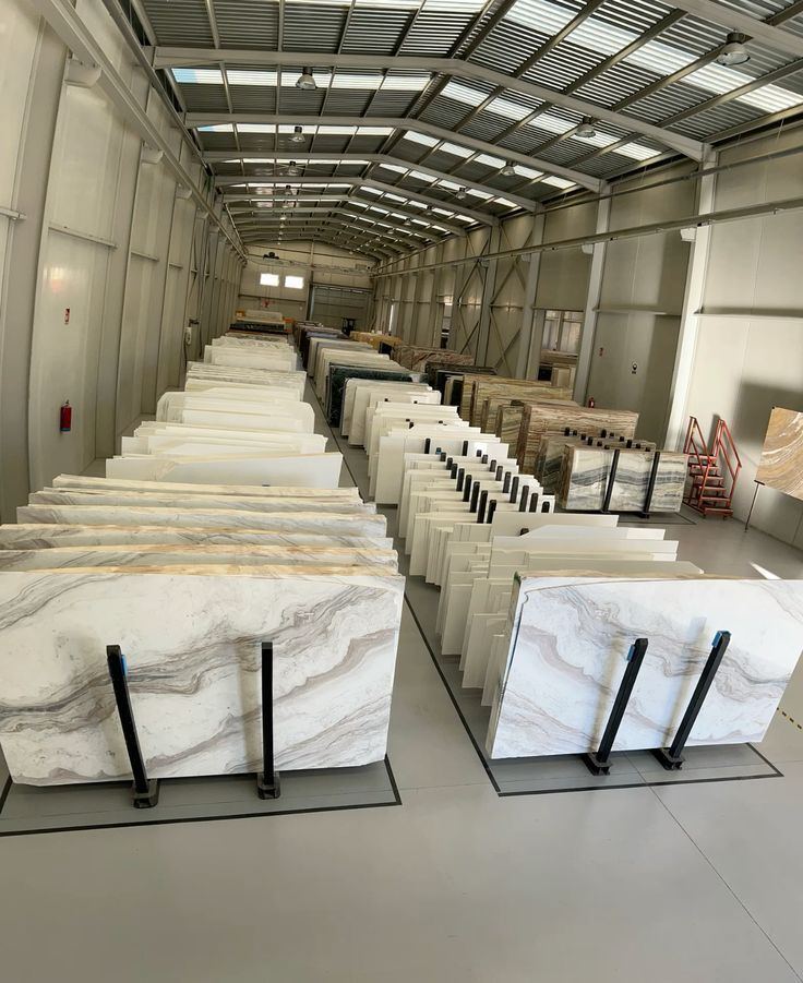 Packaging and final dispatch of crates for export